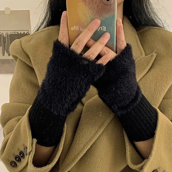 Supéria Plush Cozy Fingerless Gloves for Women