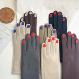 Supéria Touch Screen Gloves with Nail Design