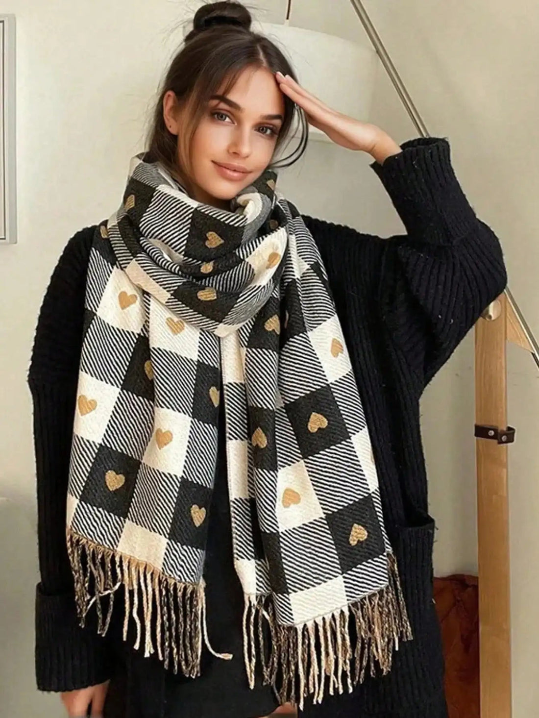 Supéria Cozy Checkered Winter Scarf Shawl