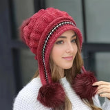 Supéria Fleece-Lined Pom Pom Winter Hat