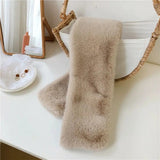 Supéria Faux Fur Cross Collar Winter Scarf