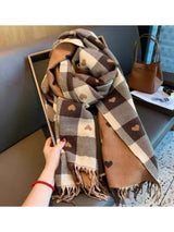 Supéria Cozy Checkered Winter Scarf Shawl