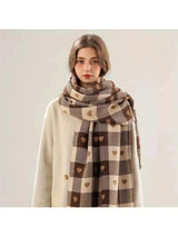 Supéria Cozy Checkered Winter Scarf Shawl