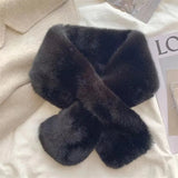 Supéria Faux Fur Cross Collar Winter Scarf
