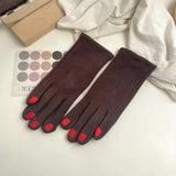 Supéria Touch Screen Gloves with Nail Design
