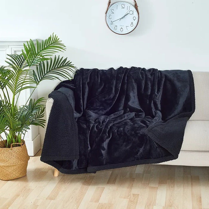 Supéria Waterproof Warm Blanket