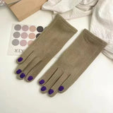 Supéria Touch Screen Gloves with Nail Design